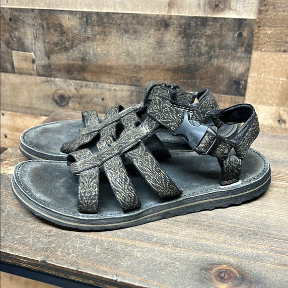 Teva Canvas Sandals Women's Size 9 - Picture 1 of 7